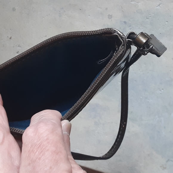 COACH, Small Bronze, Zip Wristlet - Picture 6 of 6